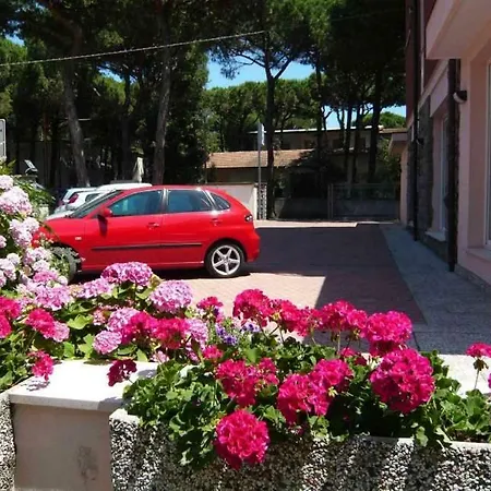 Calipso Szálloda Llido Degli Estensi