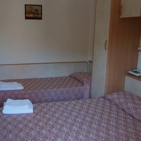 Hotel Calipso 3*